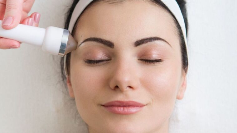 Professionelles Microneedling